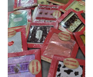 EMBALAGEM P/ TRUFA 14,5X15,5 GOSTOSURA BEIJINHO C/100 UNIDADES